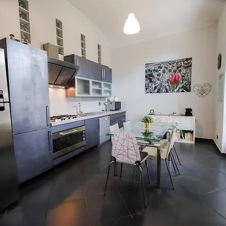 Casa Nizza - Metro Lingotto Fiere - Inalpi Arena Apartment *