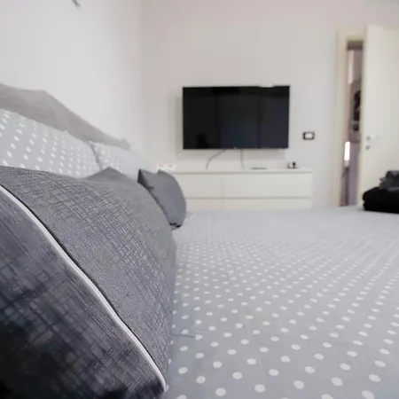 Casa Nizza - Metro Lingotto Fiere - Inalpi Arena Turin