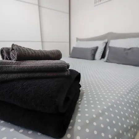 Apartment Casa Nizza - Metro Lingotto Fiere - Inalpi Arena Turin